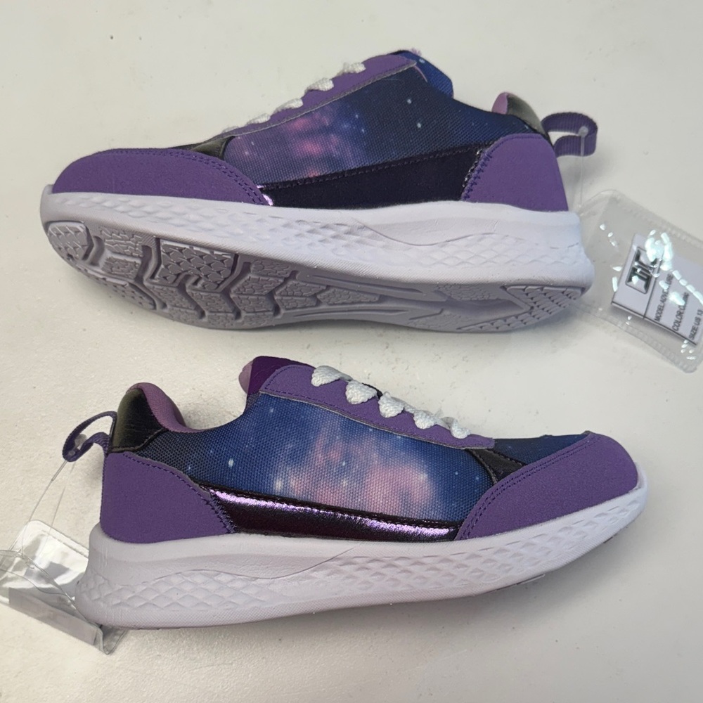 Girls Friendly Shoes Adventure Cosmic Purple sneakers size 13